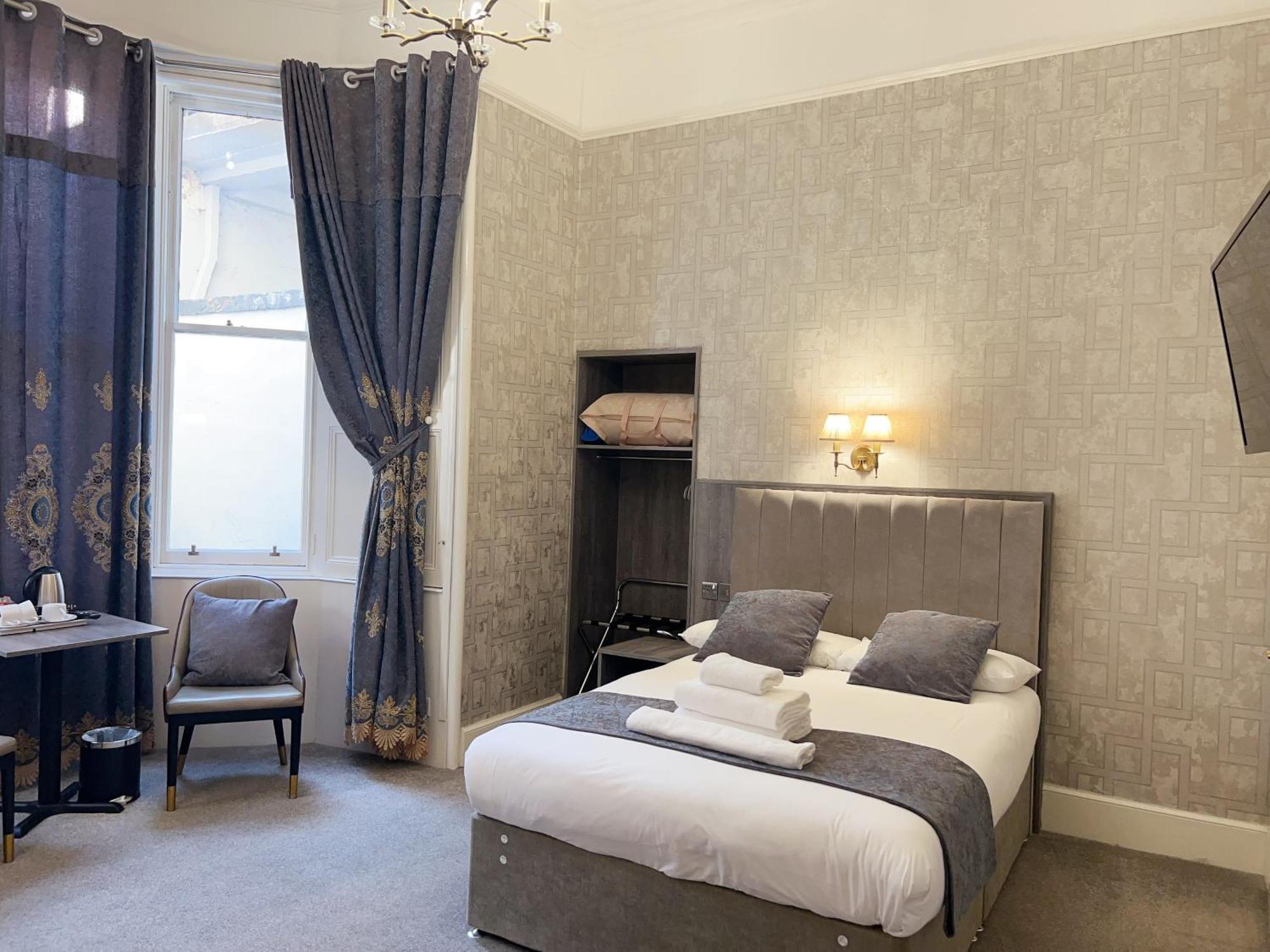Alexander Guest House เอดินบะระ ภายนอก รูปภาพ